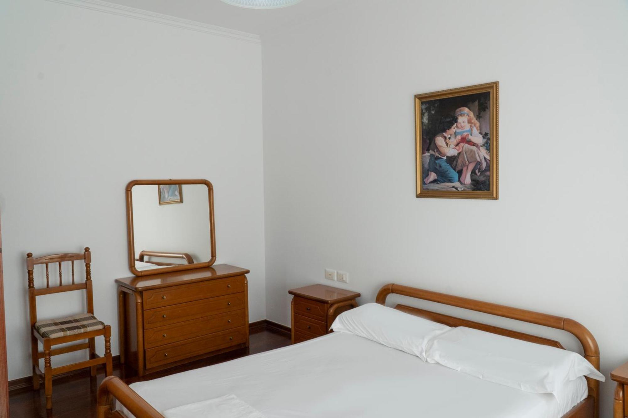 Center Sea View Apartment Sarande Bagian luar foto